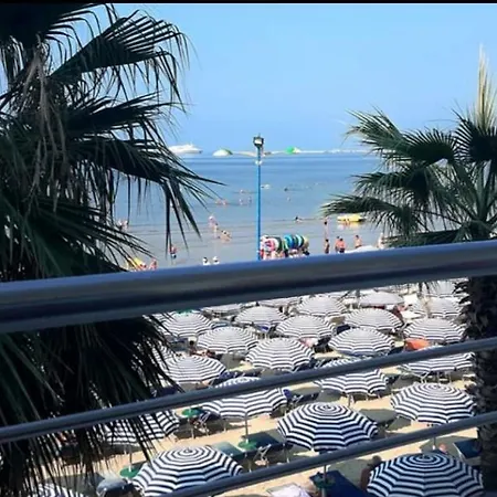 Durres Strand Direkt Am Meer Exterior photo