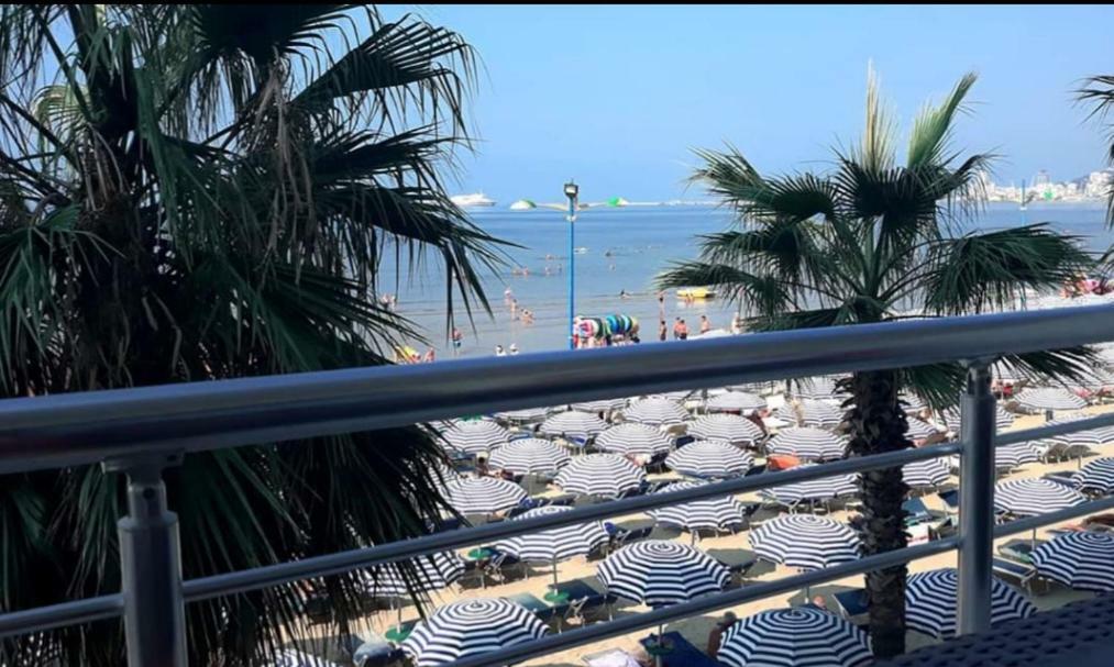 Direkt Am Durrës